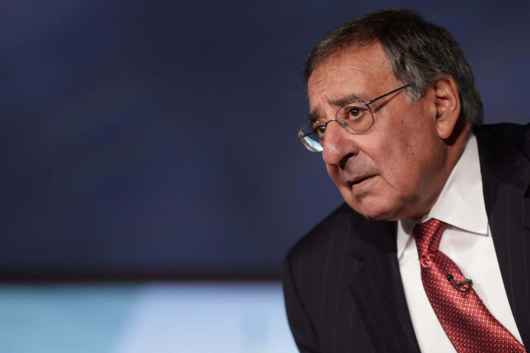 Former U.s. Secretary Of Defense Leon Panetta Wallpaper