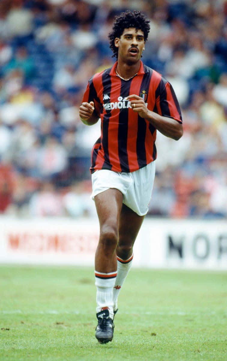 Frank Rijkaard: Iconic Dutch Footballer And Manager Wallpaper