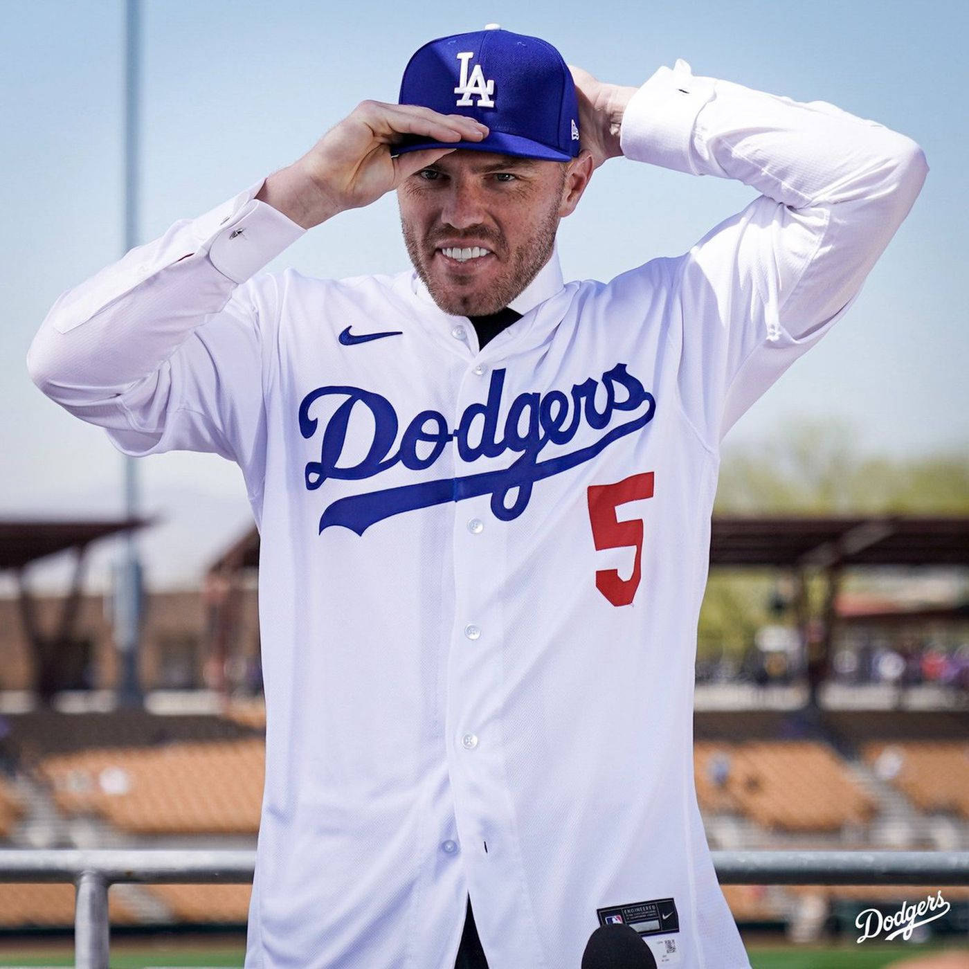 Freddie Freeman Dodgers Number 5 Wallpaper