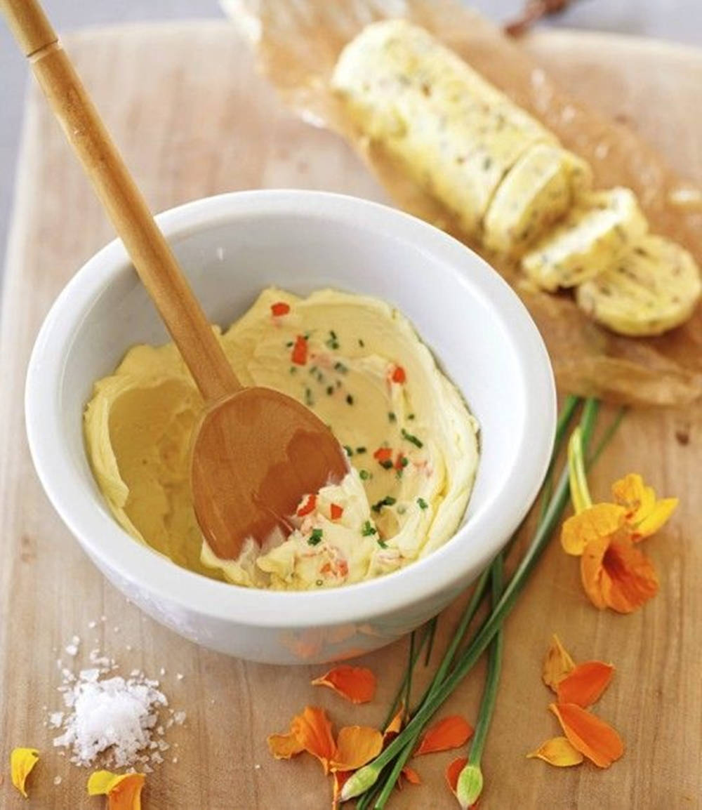 Freshly Blended Butter With An Array Of Colorful Vegetables Wallpaper