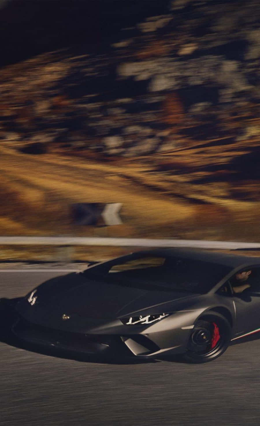 From Streets To Screens, This Black Lamborghini Looks Just As Stunning On A Smartphone. Wallpaper