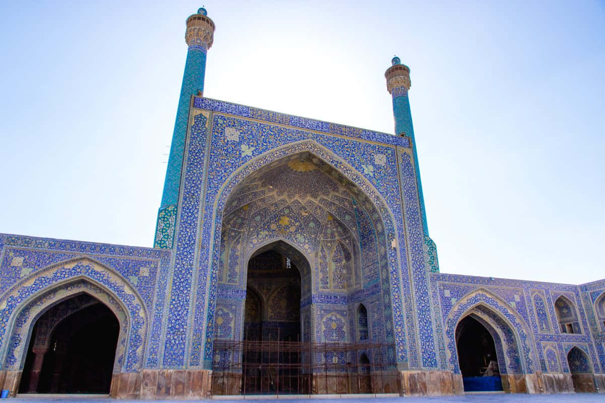 Front Portion Of Shah Mosque Wallpaper