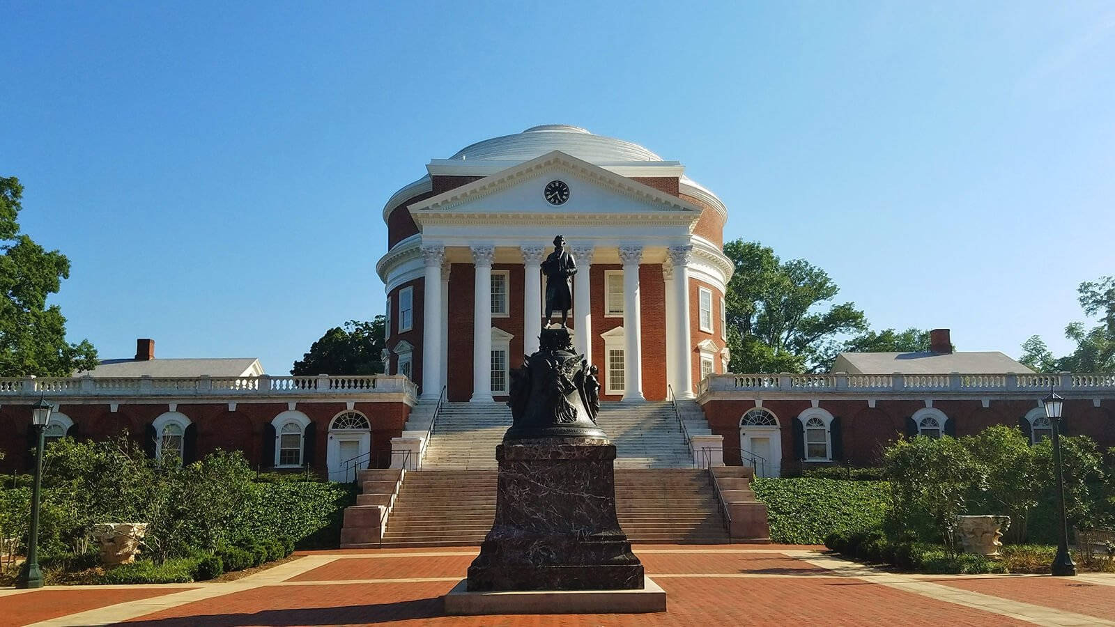 Front View University Of Virginia Rotunda Wallpaper