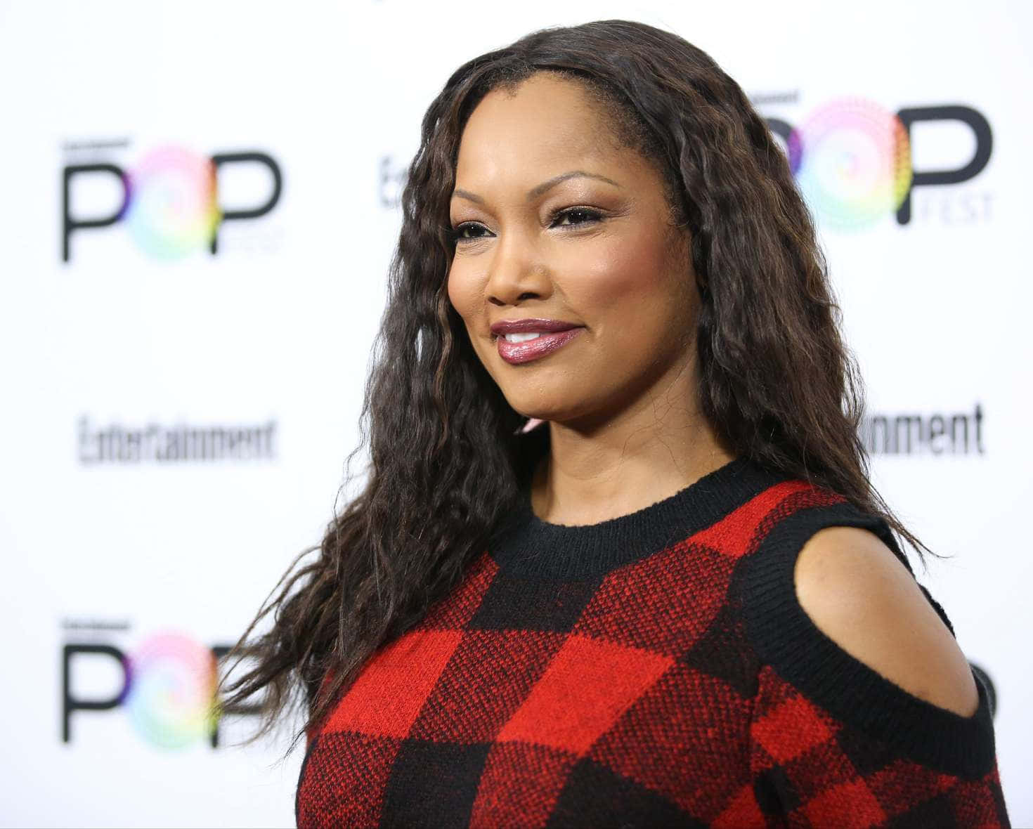 Garcelle Beauvais Posing In A Stunning Photoshoot Wallpaper