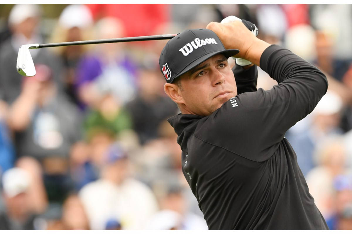 Gary Woodland All-black Outfit Wallpaper