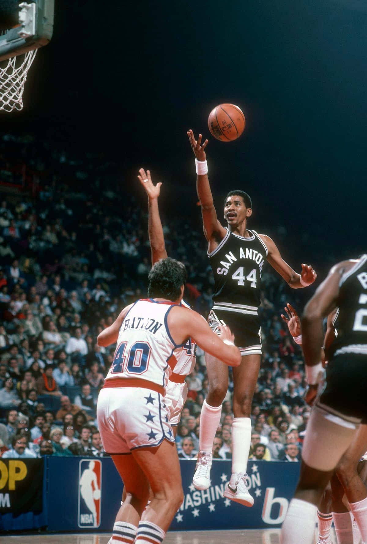 George Gervin Live Action Game Wallpaper