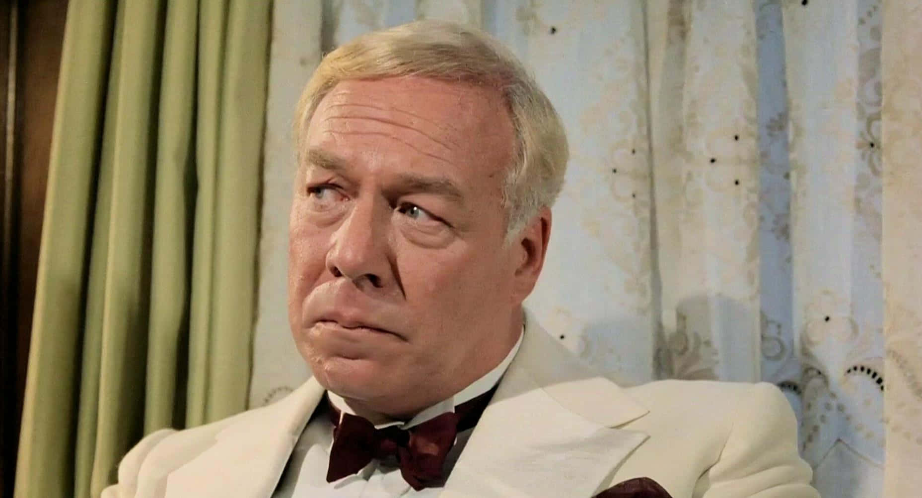 George Kennedy Classic Film Scene Wallpaper