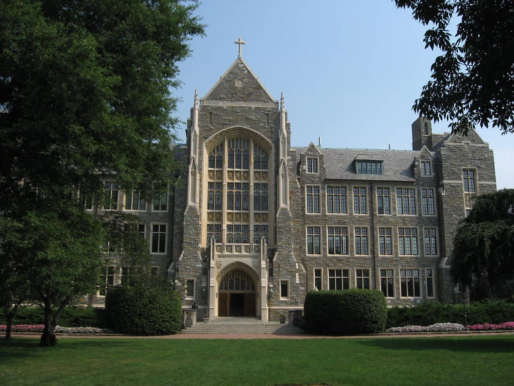 Georgetown University Church With Trees Wallpaper