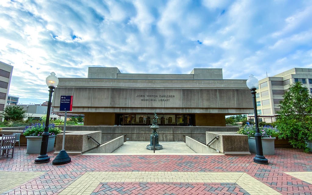 Georgetown University Dahlgren Library Wallpaper