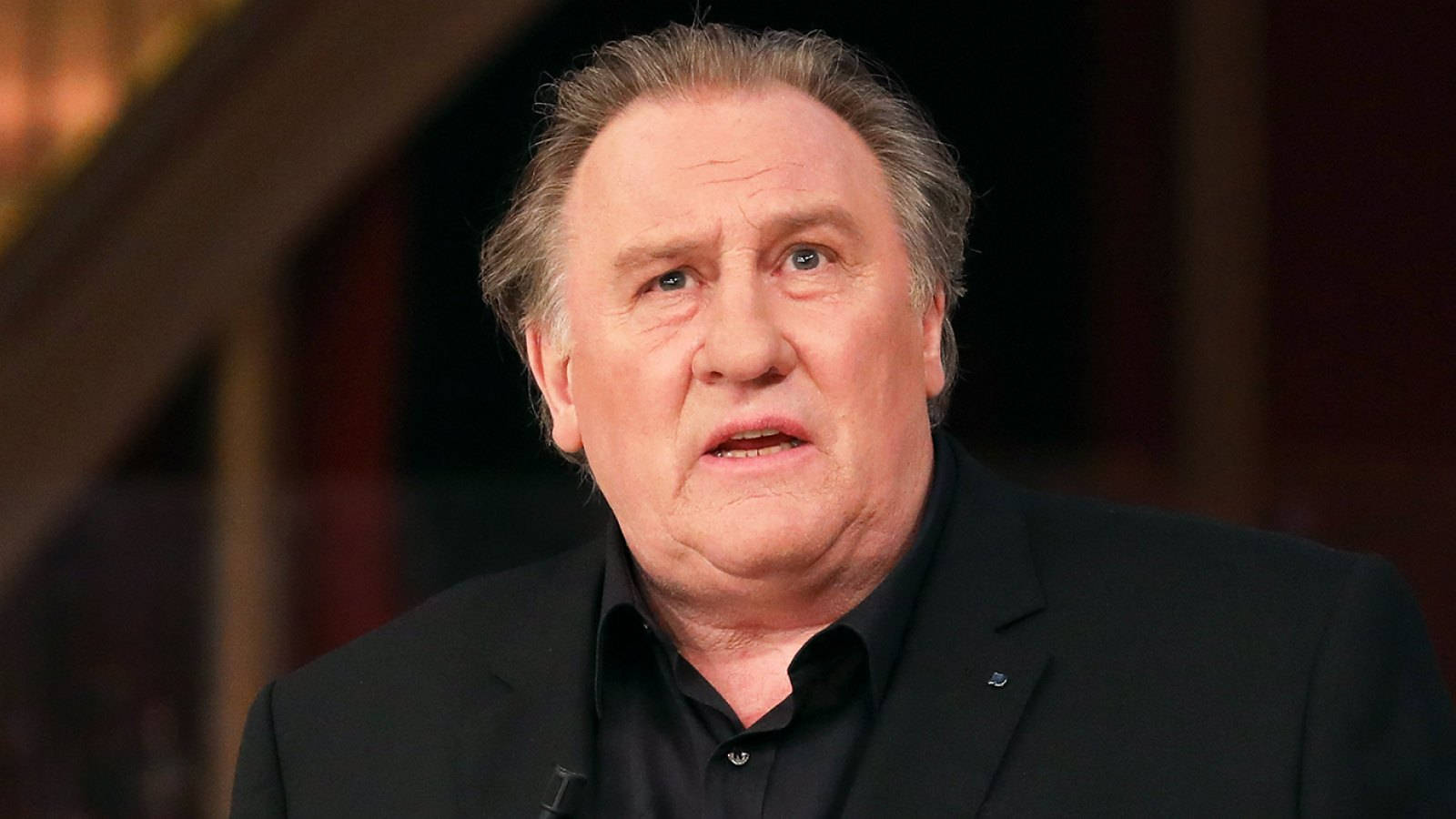 Gérard Depardieu Black Aesthetic Wallpaper