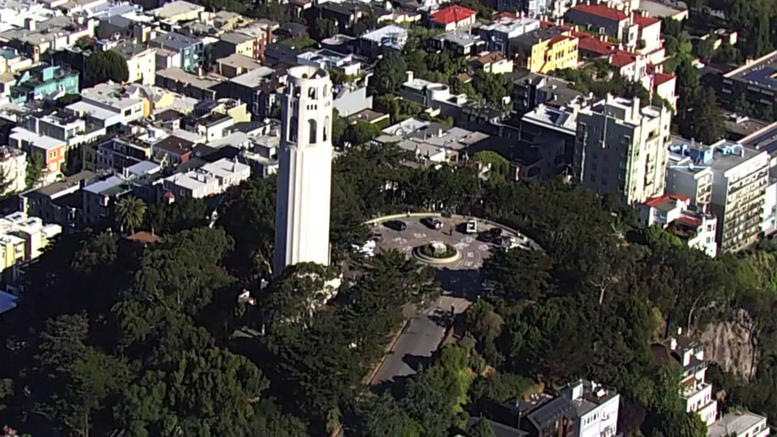 Get A Bird's Eye View Of San Francisco’s Iconic Coit Tower Wallpaper