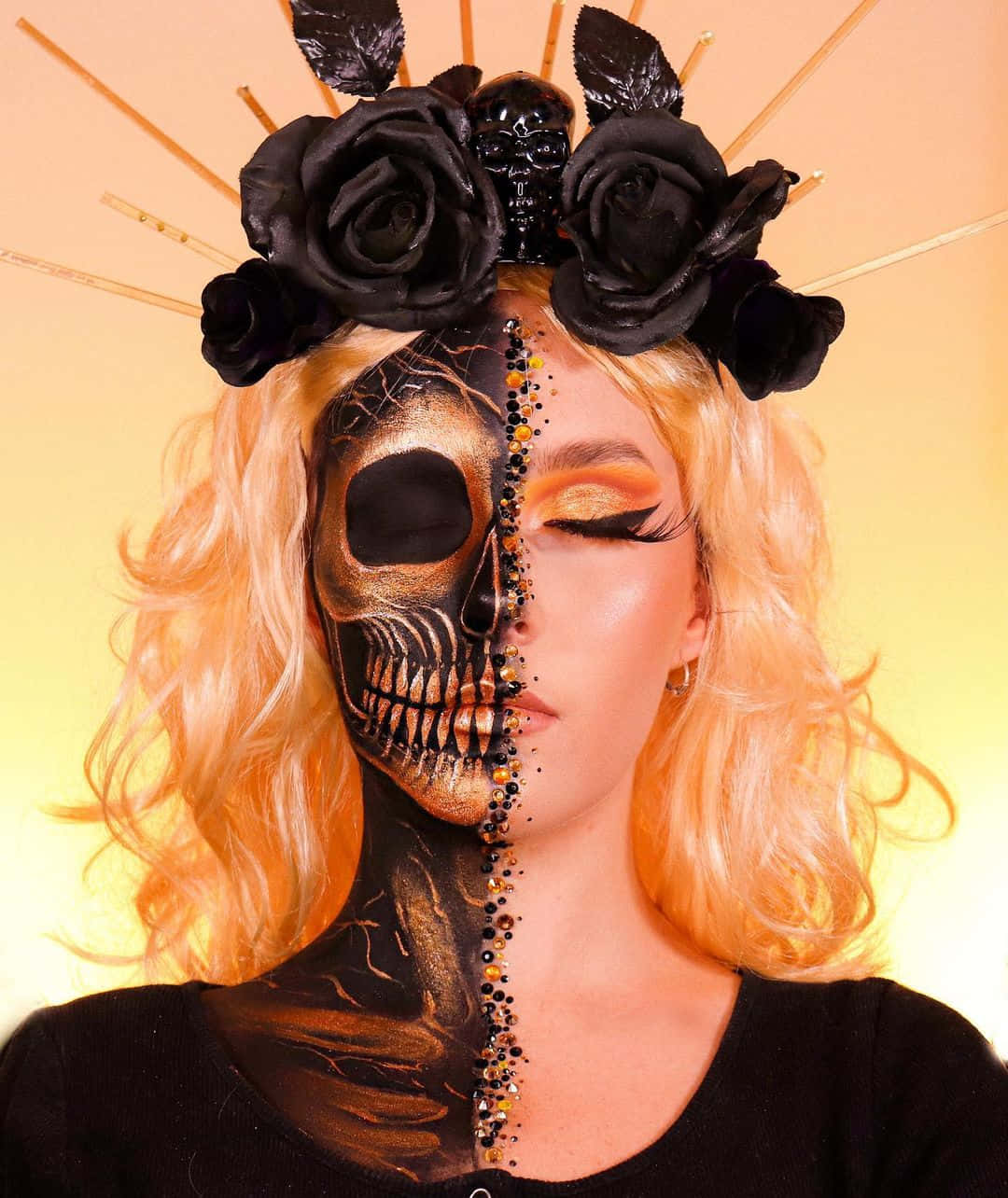 Get Creative This Halloween With Creative And Creative Makeup Looks. Wallpaper