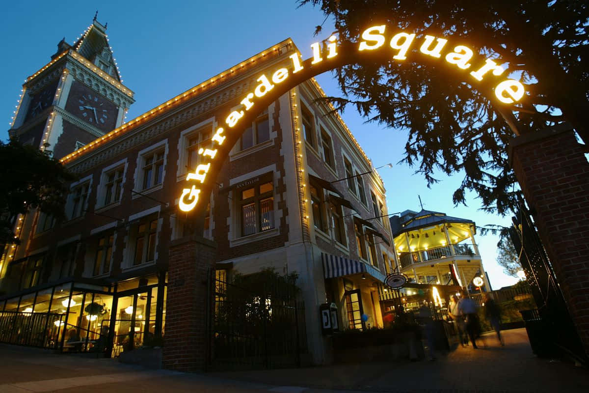 Ghiradelli Square Archway Entrance Lit Up Wallpaper