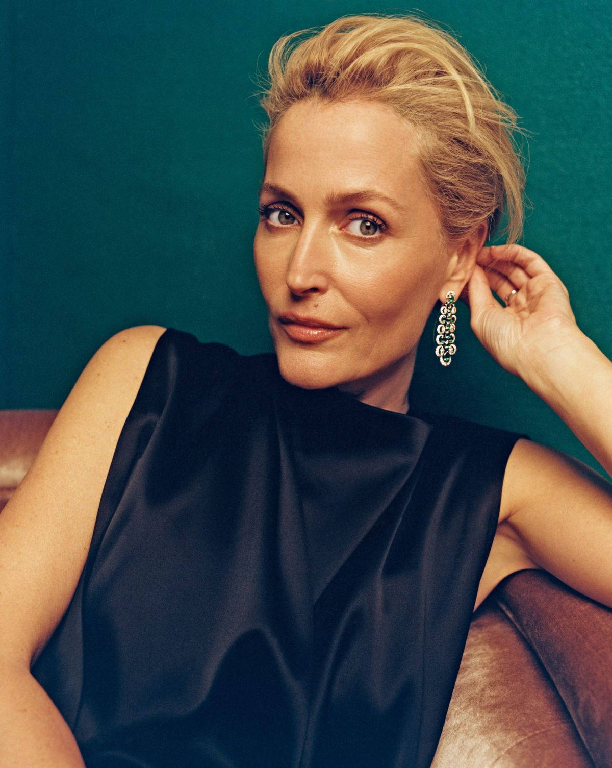 Gillian Anderson In Style Magazine Wallpaper