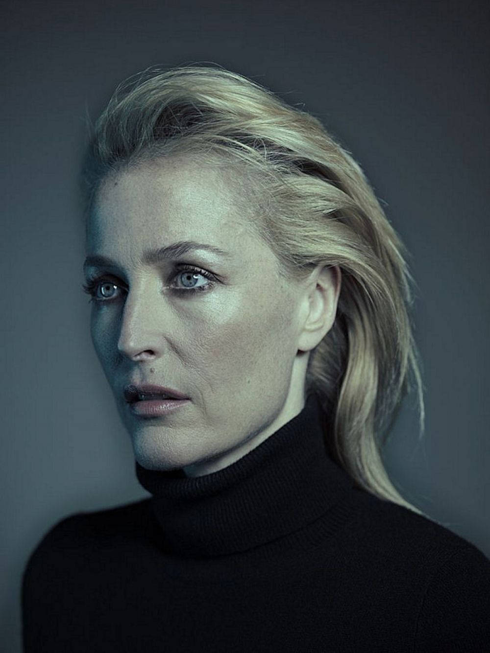 Gillian Anderson Portrait Wallpaper