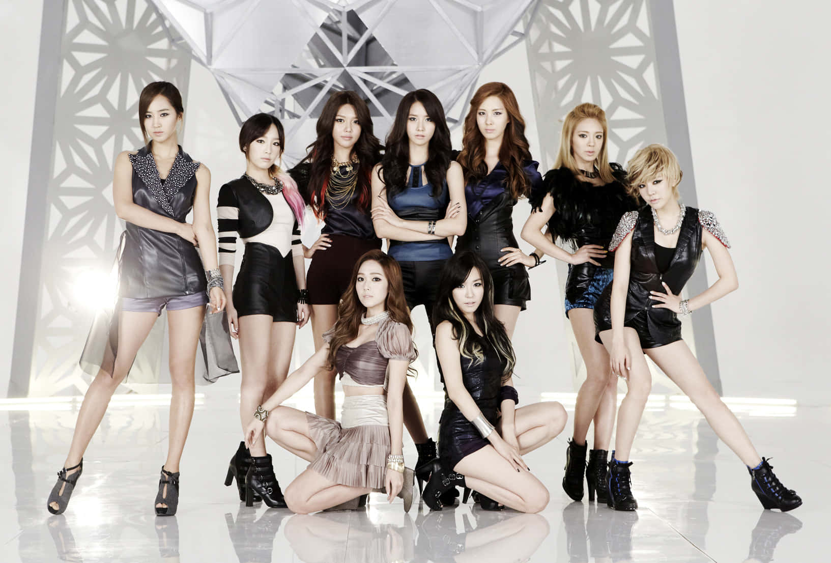 Girls Generation Group Pose Wallpaper