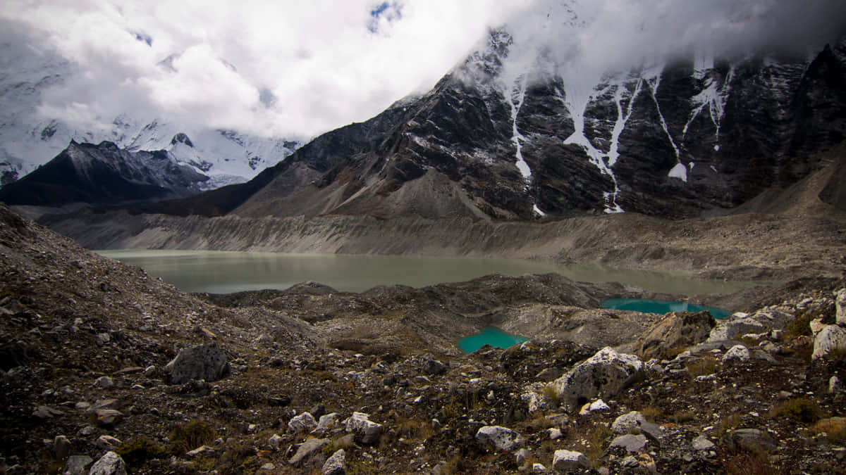 Glacial_ Landscape_with_ Turquoise_ Lakes Wallpaper