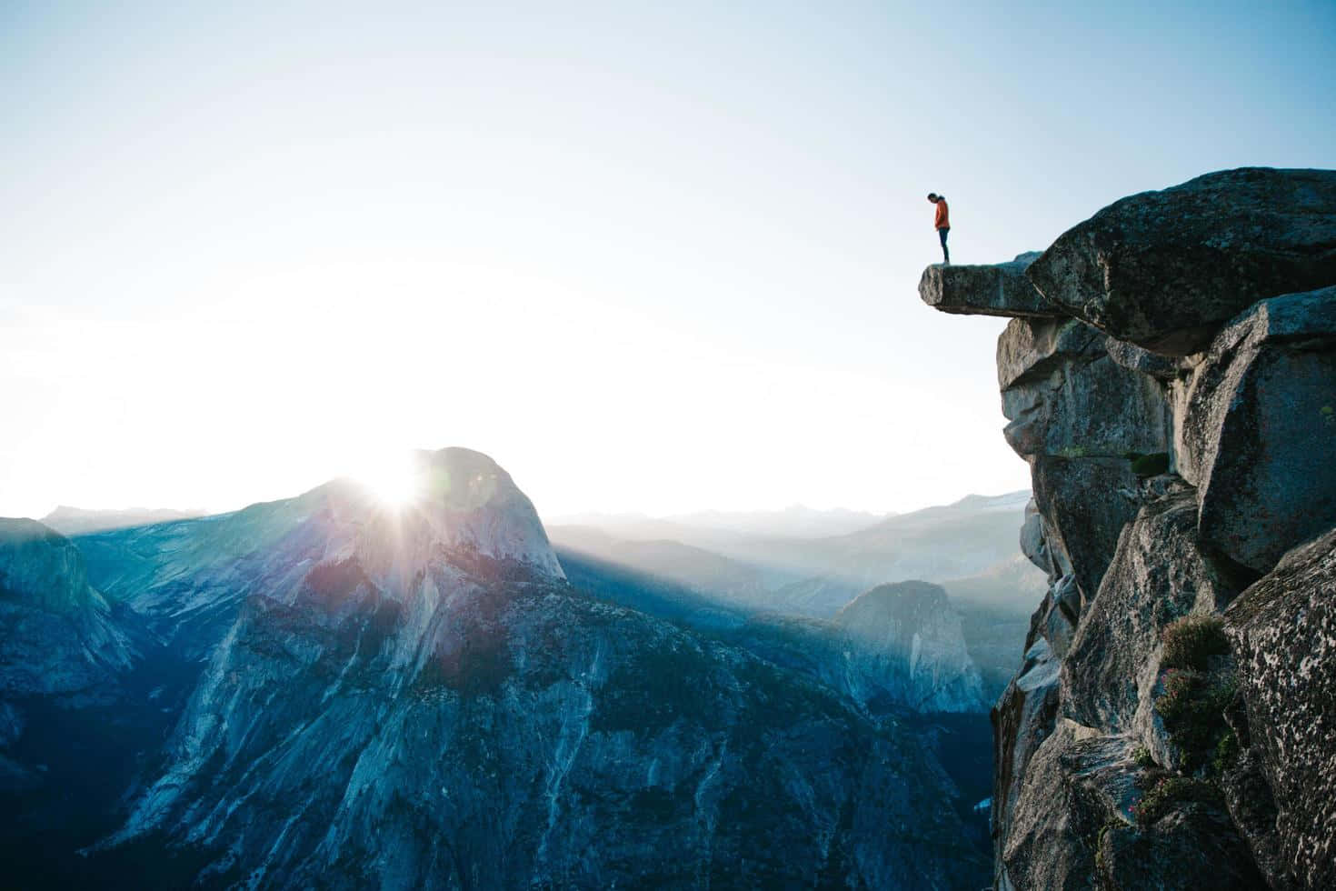 Glacier Point Standing At Cliff Edge Wallpaper