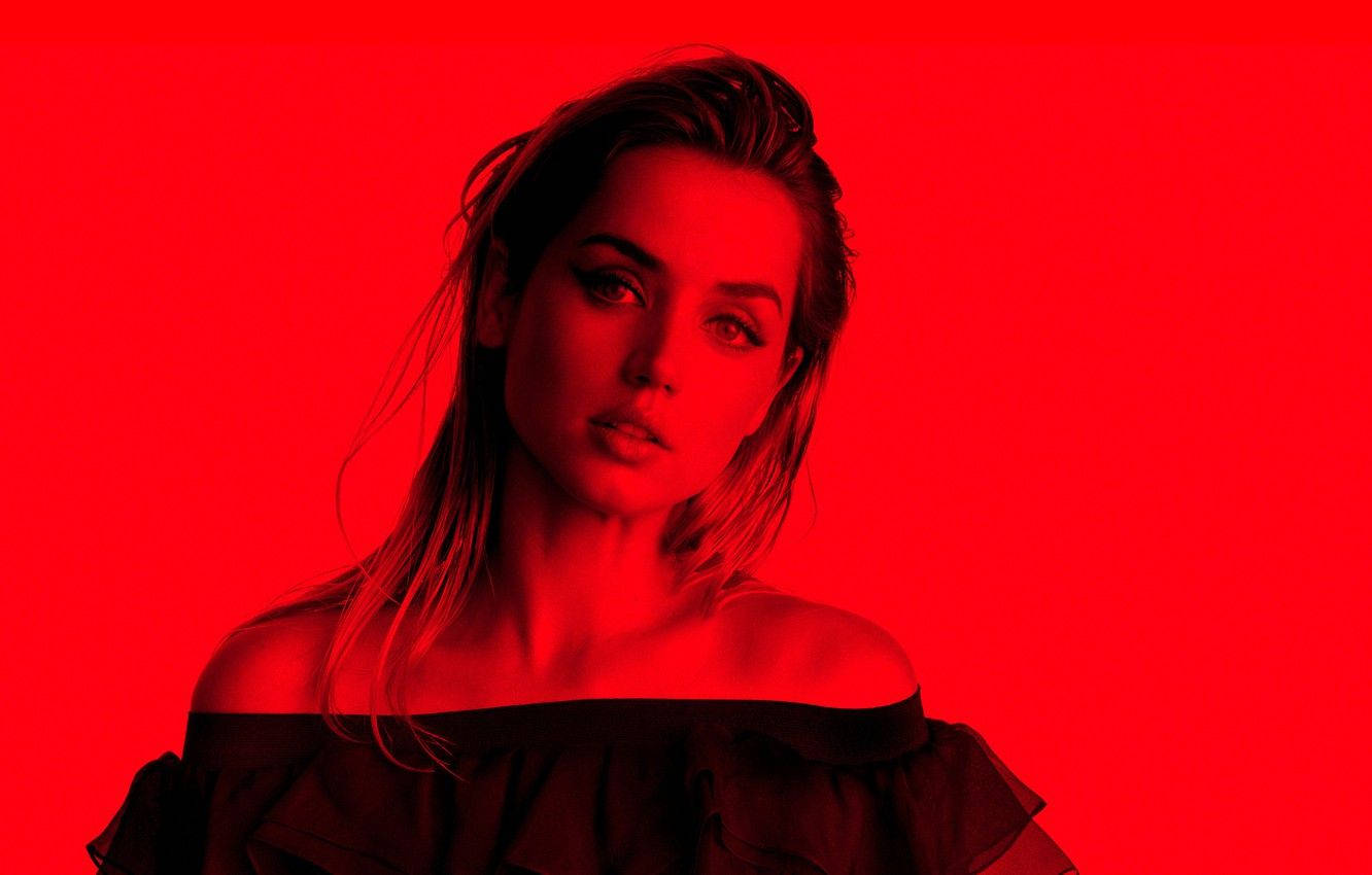 Glamorous Ana De Armas In Stunning Red Dress Wallpaper