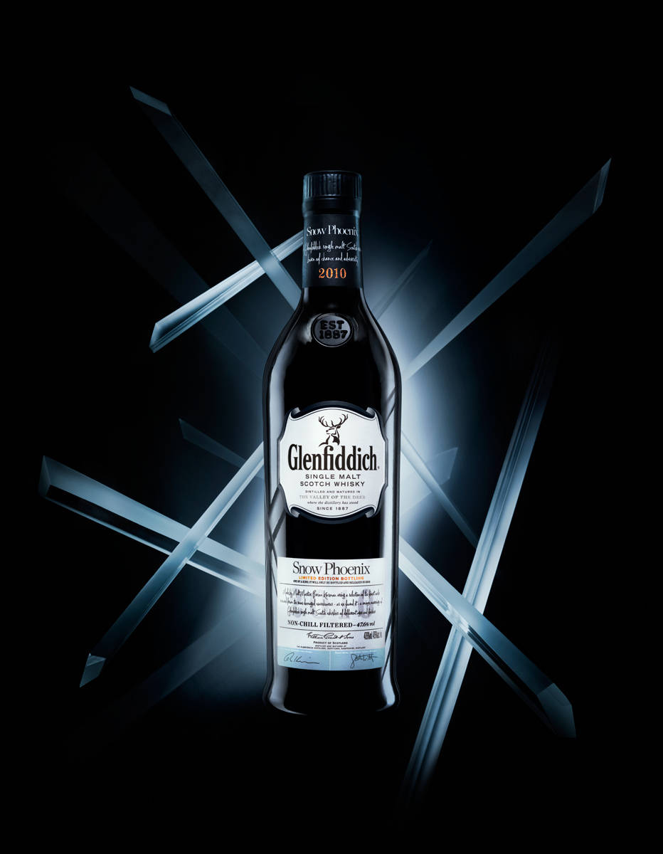 Glenfiddich Snow Phoenix Whisky Design Wallpaper