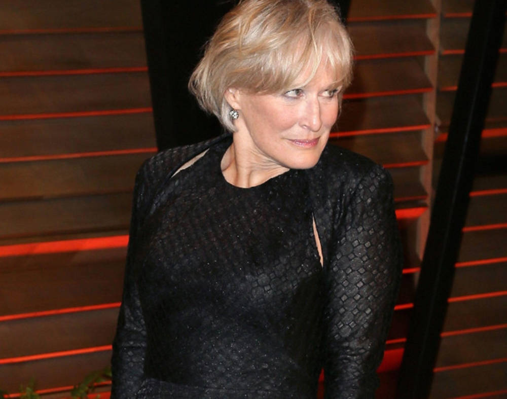 Glenn Close At Vanity Fair Party Wallpaper