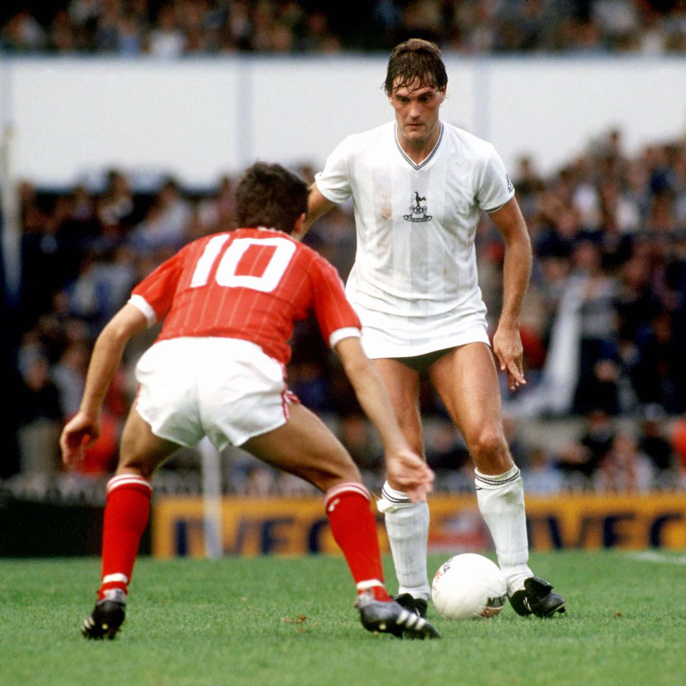 Glenn Hoddle In His Early Football Career Wallpaper