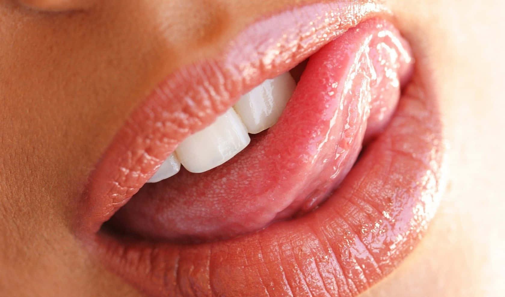 Glossy Lips Tongue Out Wallpaper