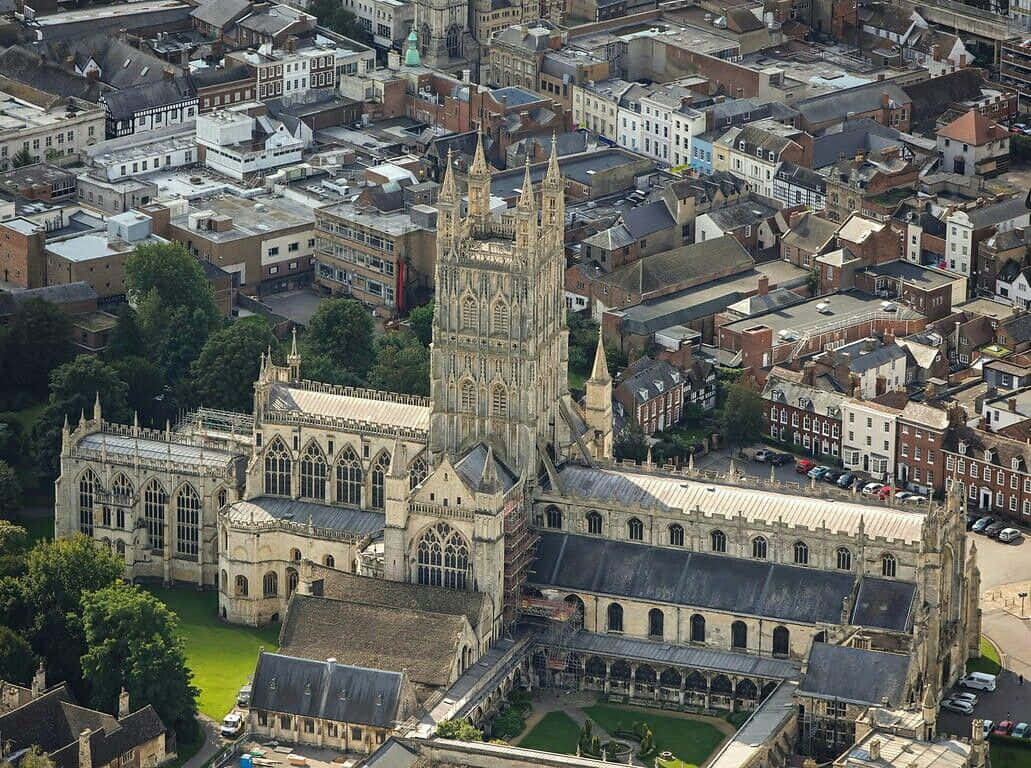 Gloucester Cathedral Aerial View U K Wallpaper