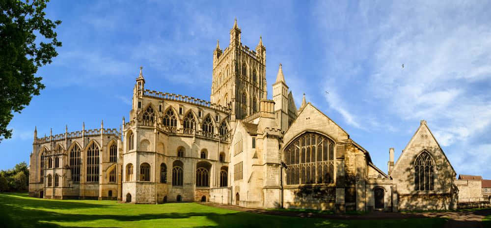 Gloucester Cathedral Exterior View Wallpaper