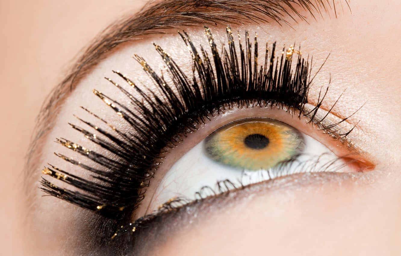 Gold Glitter Eyelashes Wallpaper