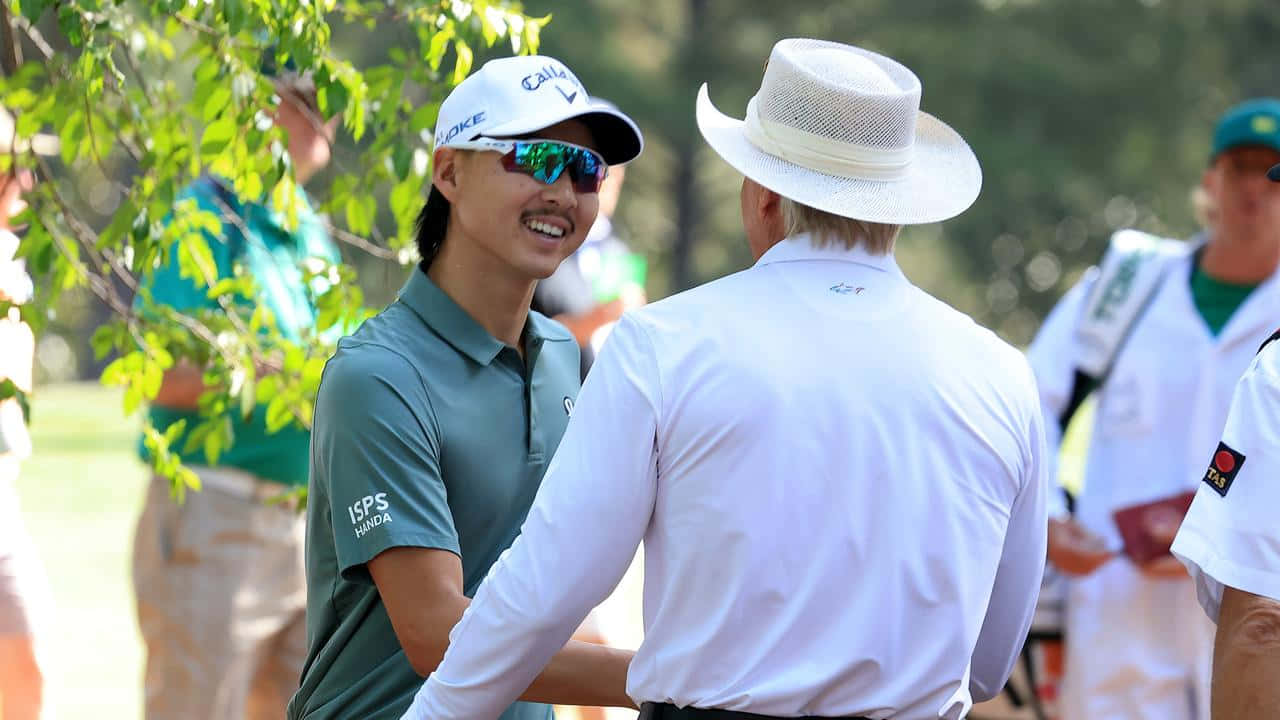 Golfer Min Woo Lee Handshake Wallpaper