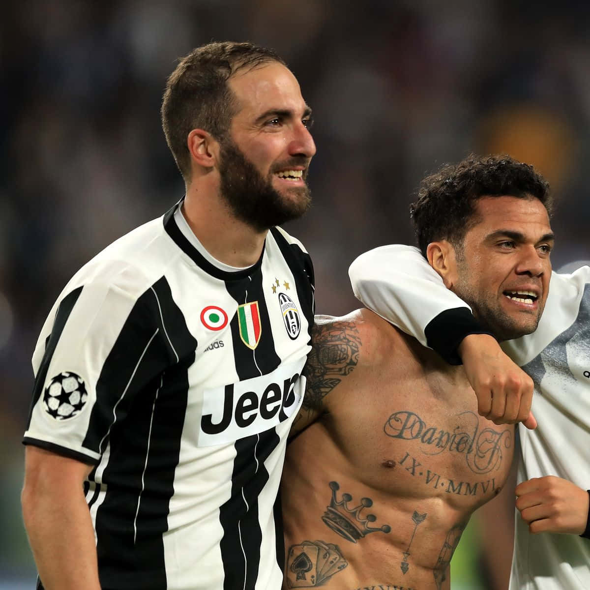 Gonzalo Higuain Dani Alves Juventus Fc Wallpaper