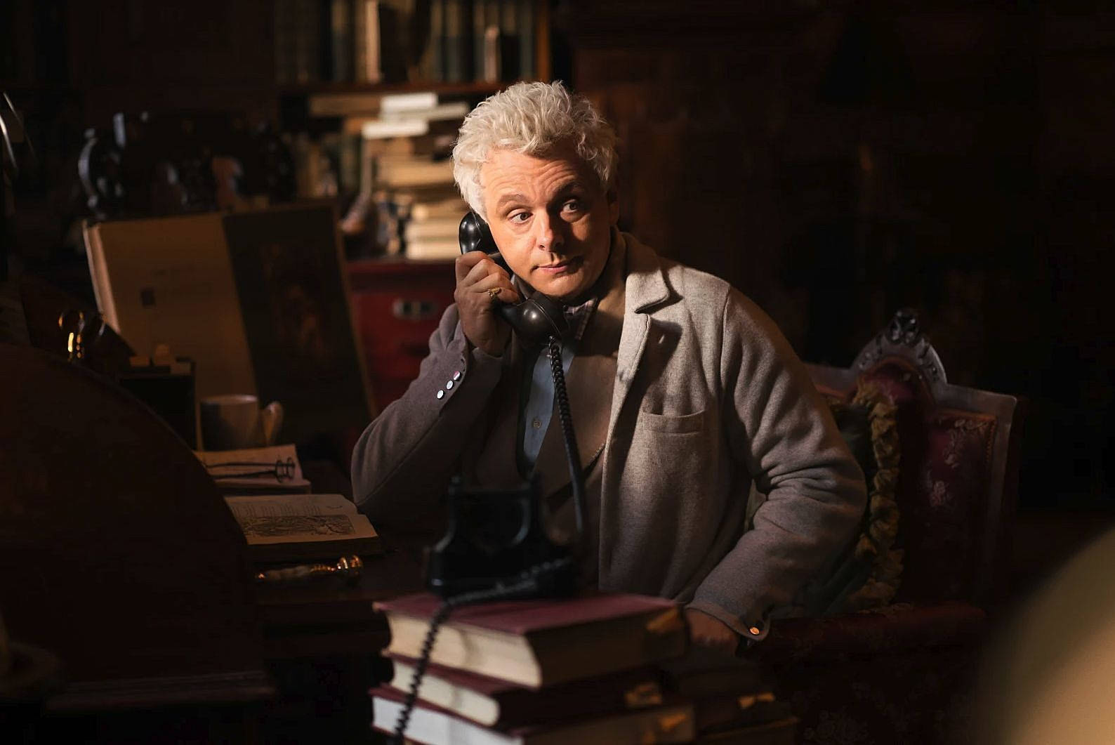 Good Omens Tv Series Aziraphale Wallpaper