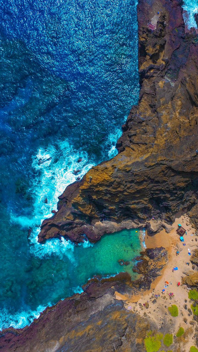 Google Pixel 3 Cliff Wallpaper