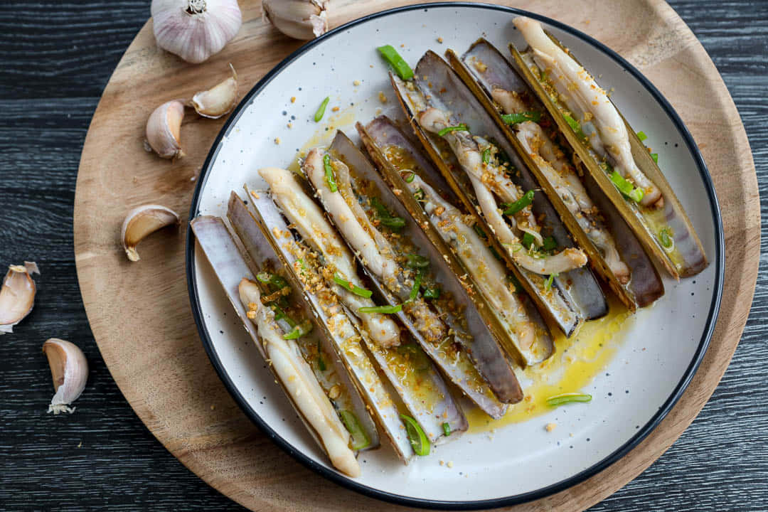 Gourmet Razor Clam Dish Wallpaper