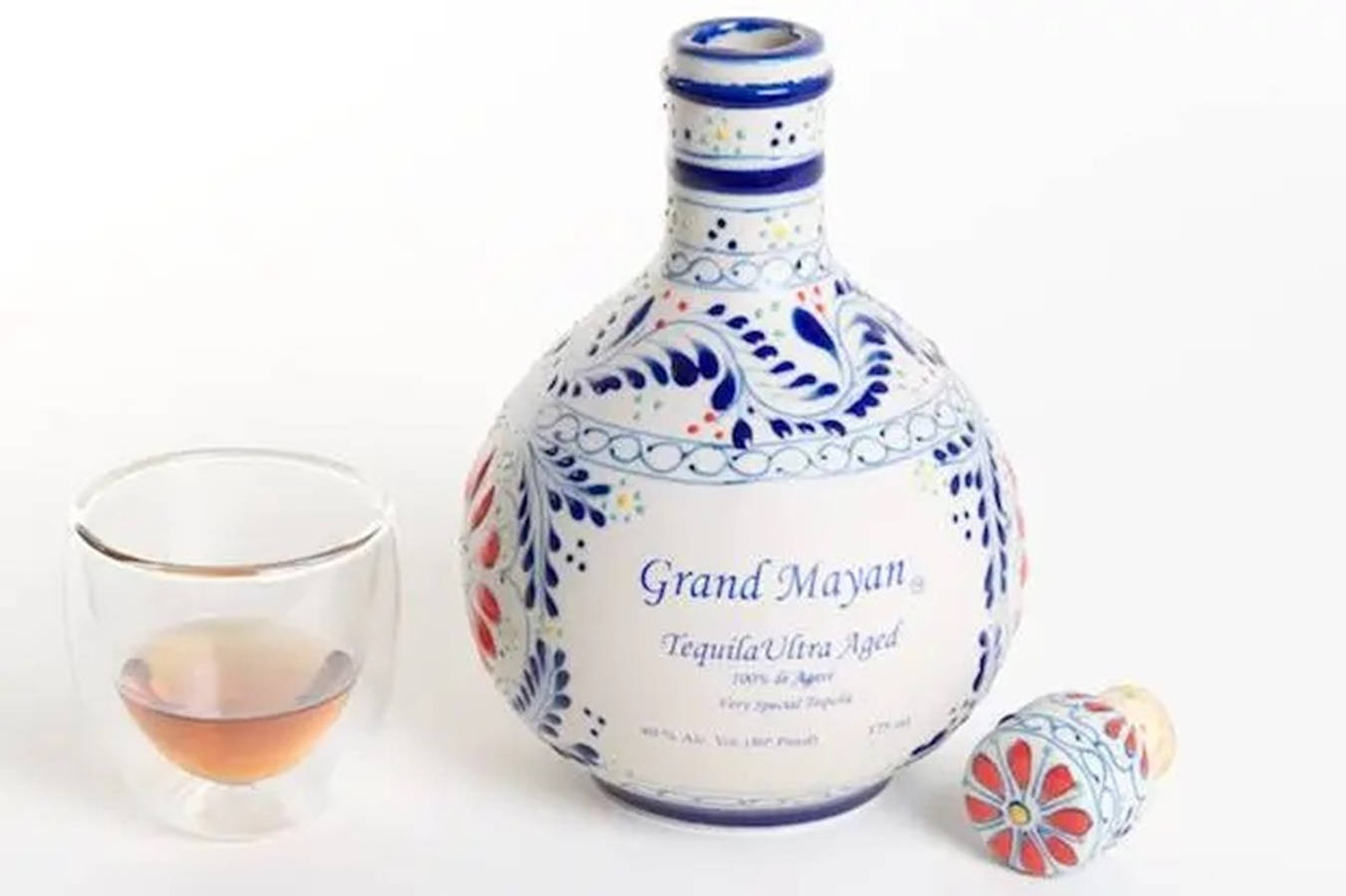 Grand Mayan Ultra Aged Tequila Pour Wallpaper