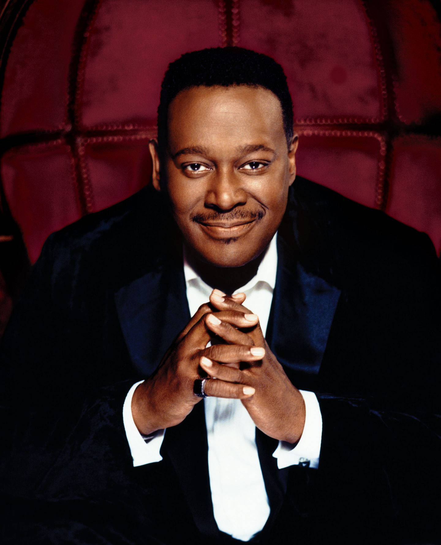 Greatest Singer-songwriter Luther Vandross Wallpaper