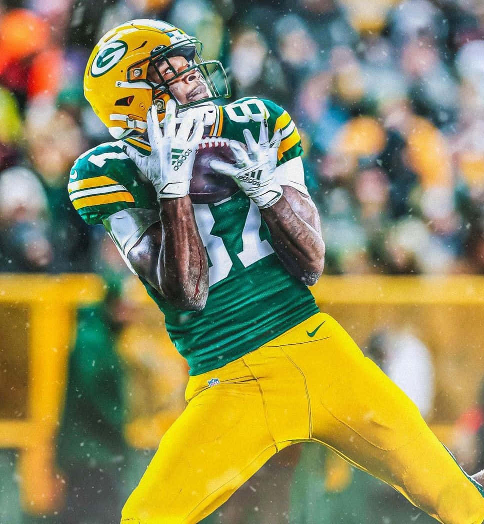 Green Bay Receiver Snowy Catch Wallpaper