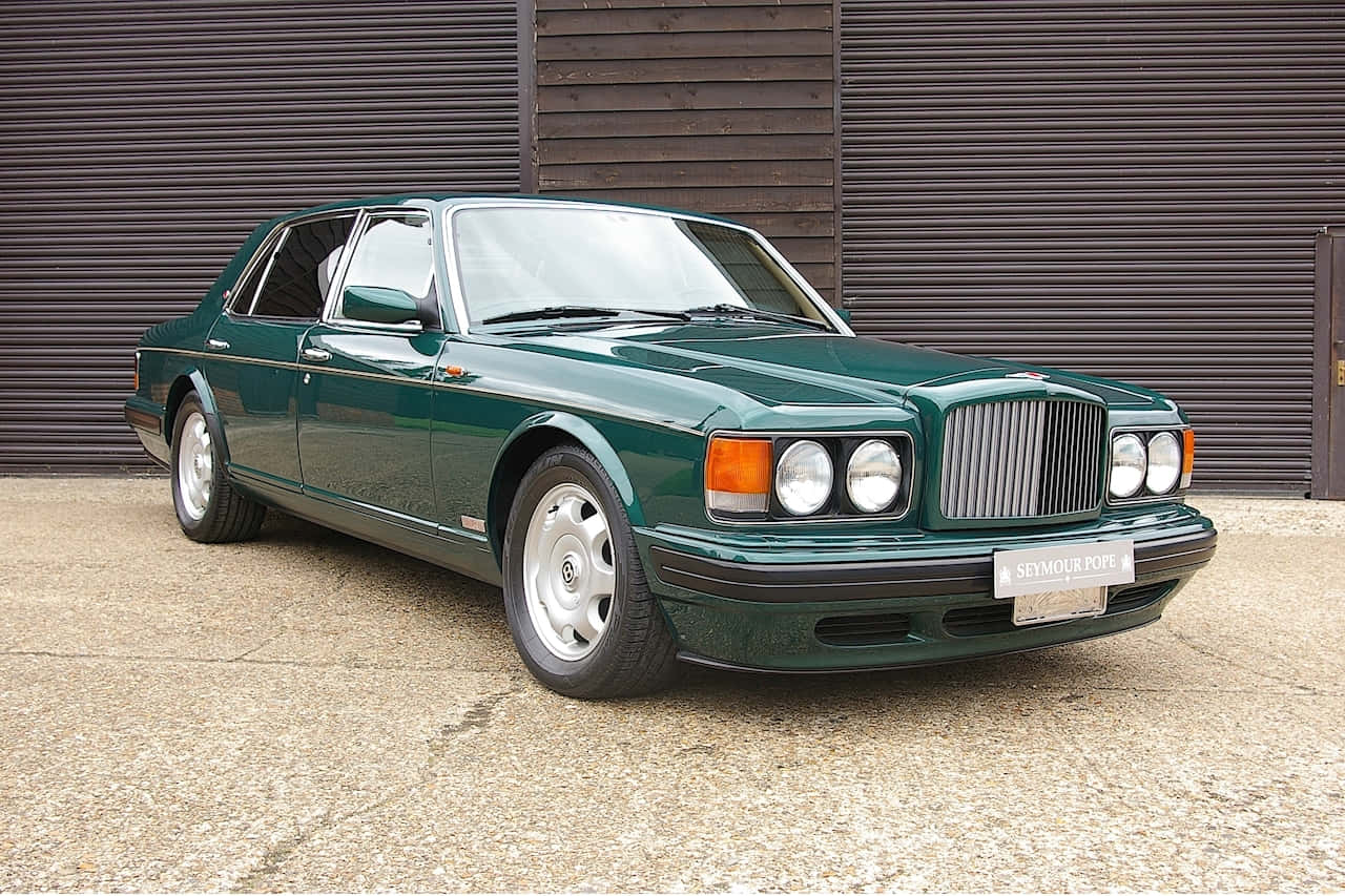 Green Bentley Turbo R Luxury Car Wallpaper