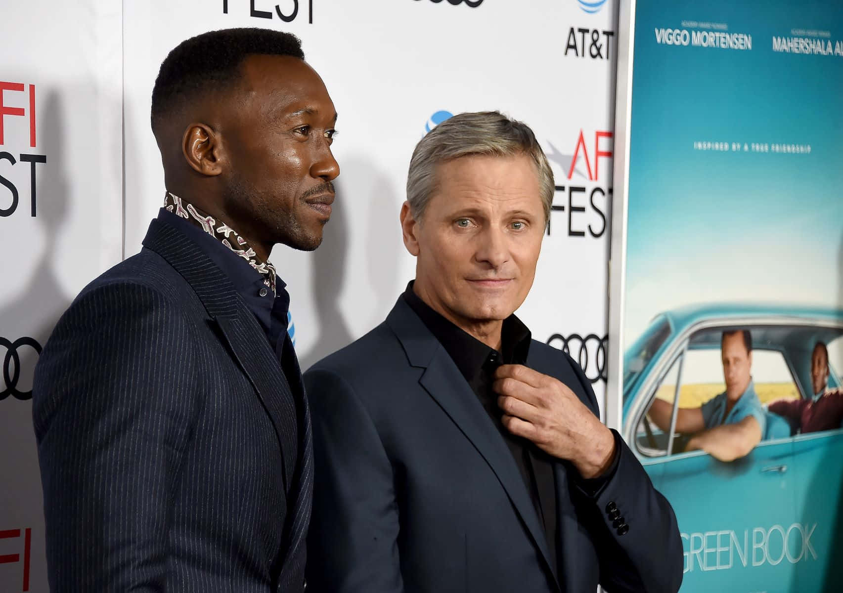 Green Book Movie Cast Red Carpet Wallpaper