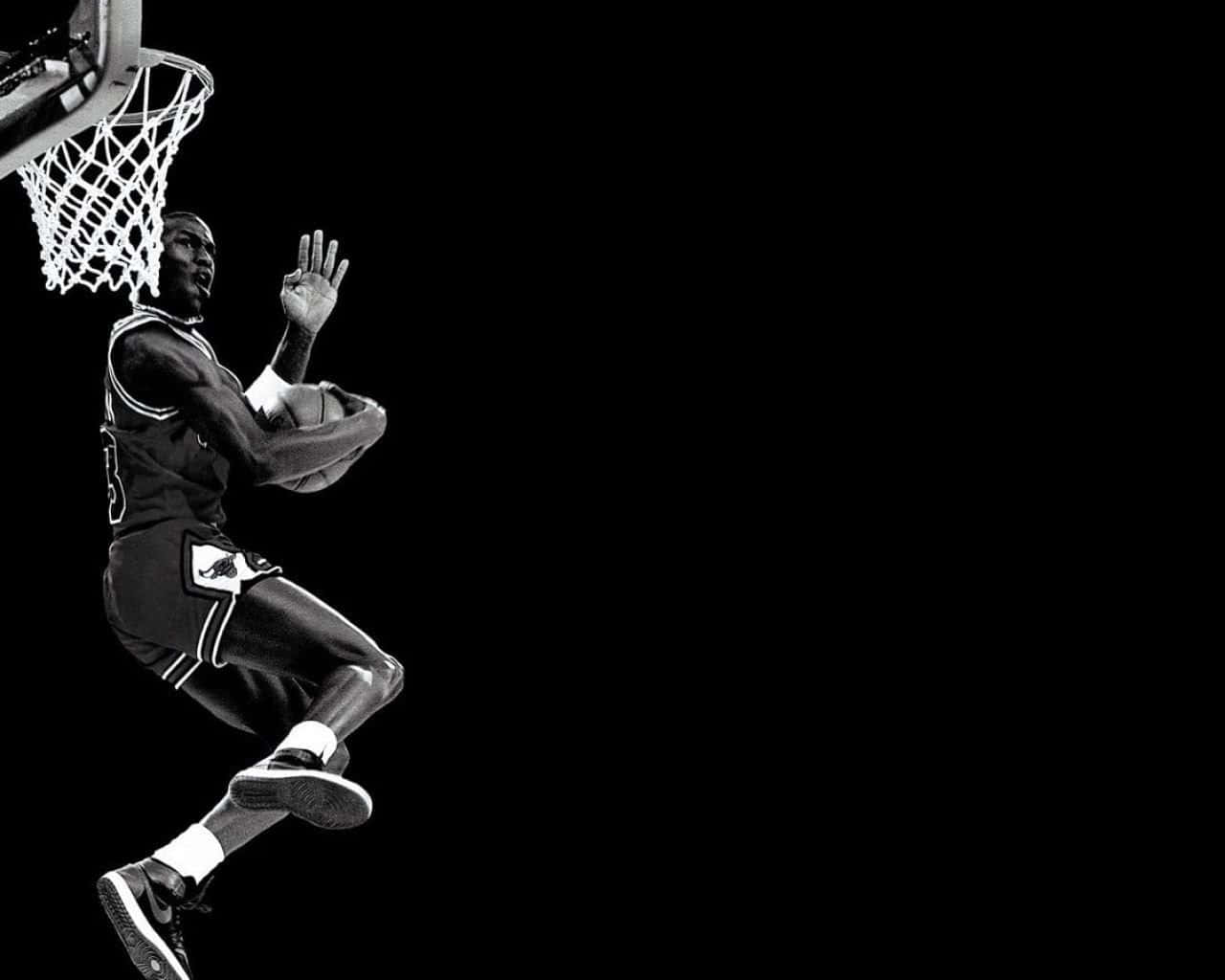 Greyscale Michael Jordan Dunk Wallpaper