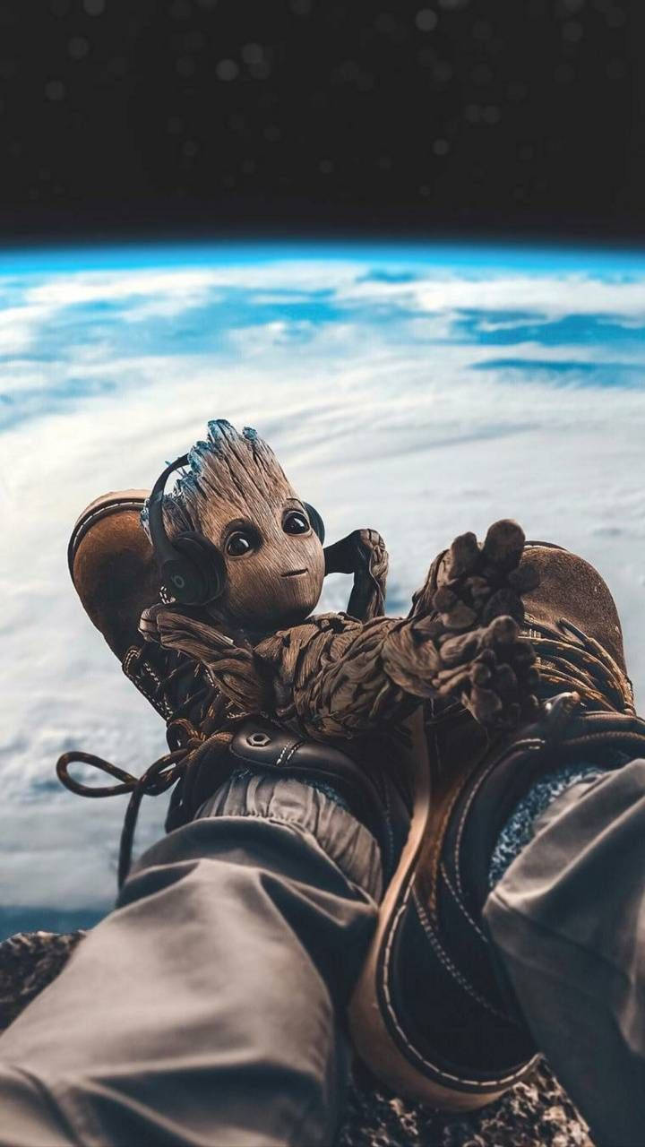 Groot With Headphones Wallpaper