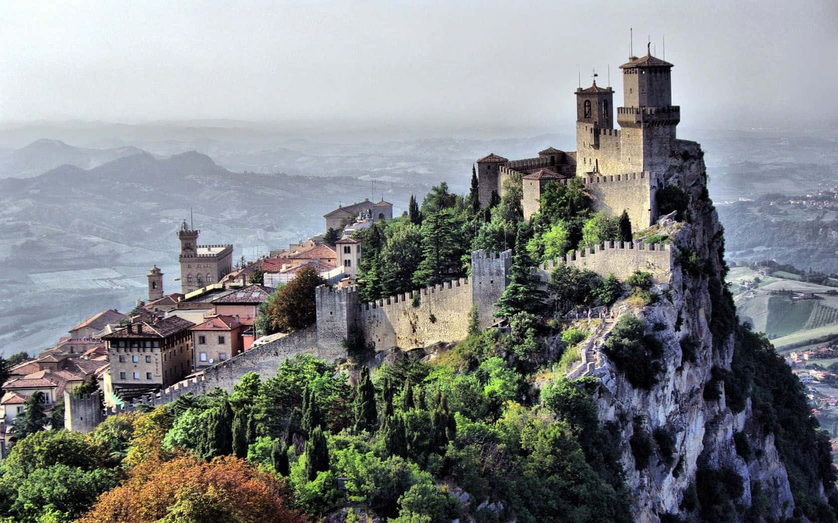 Guaita Tower With Stores And Restaurants Wallpaper