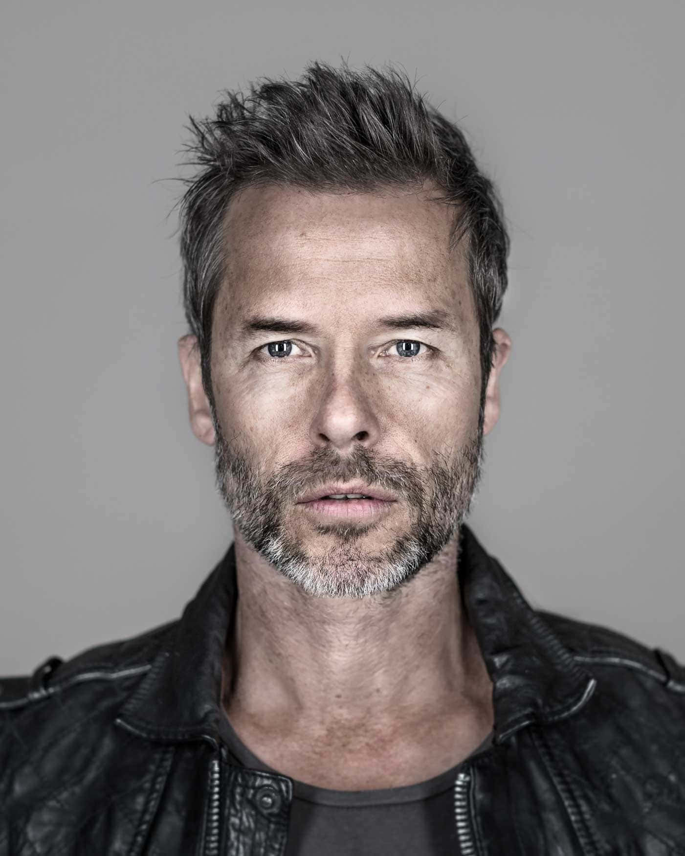 Guy Pearce 1401 X 1750 Wallpaper