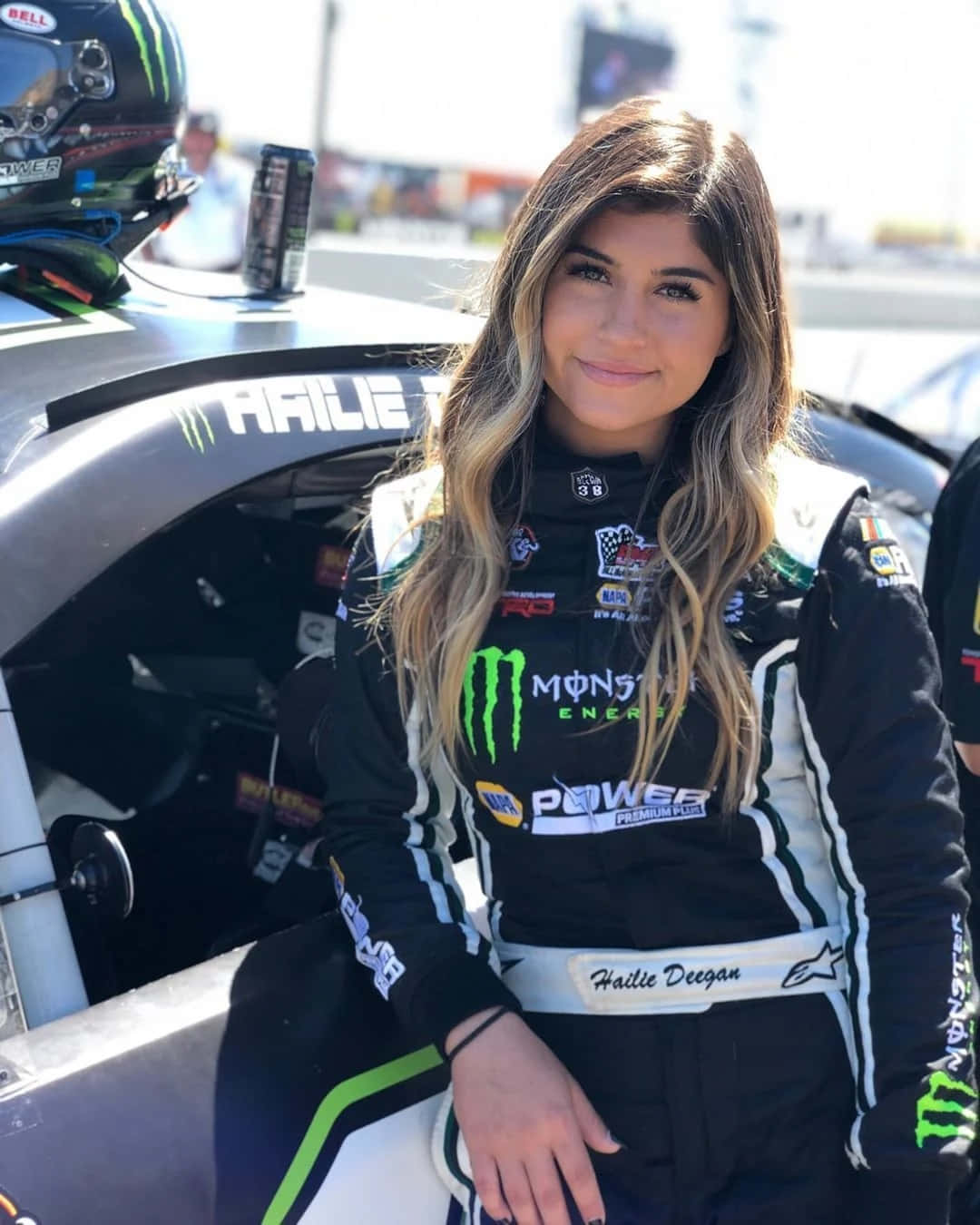 Hailie Deegan Racing Driver Wallpaper