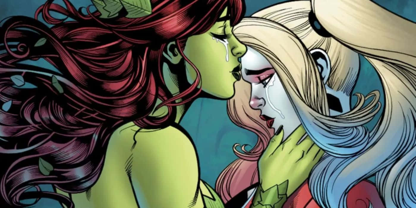 Harley Quinn Poison Ivy Intimate Moment Wallpaper