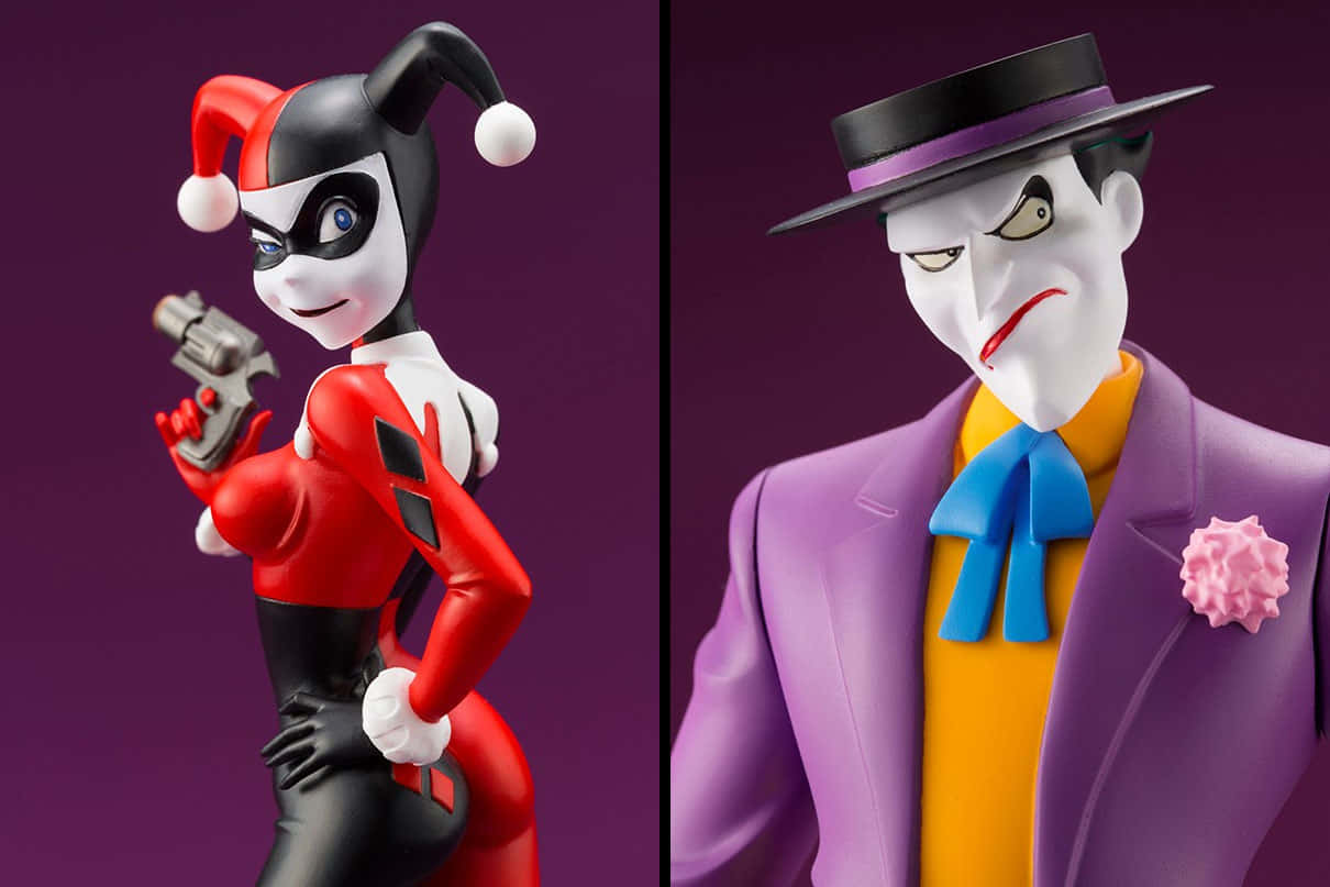 Harley Quinnand Joker Figurines Wallpaper