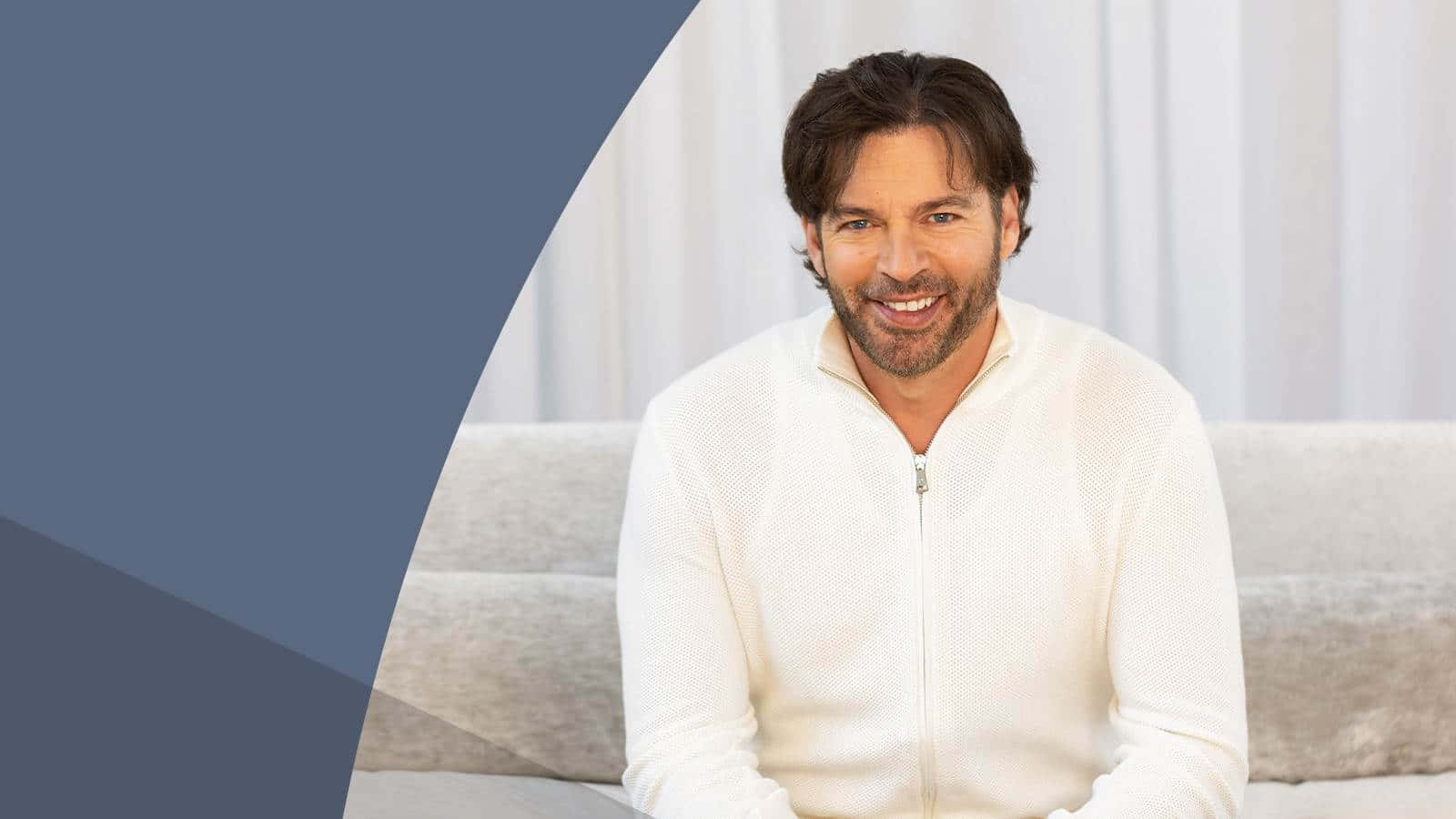 Harry Connick Jr Performing On Stage Wallpaper