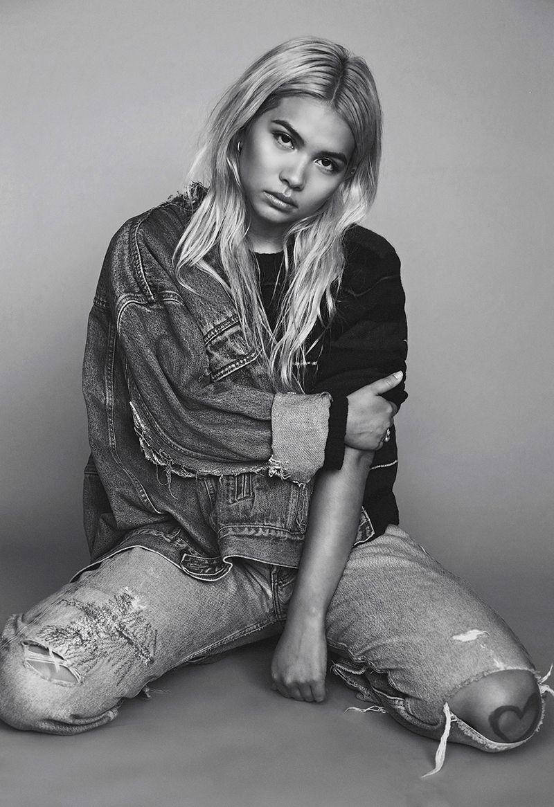 Hayley Kiyoko Heart Tattoo Wallpaper