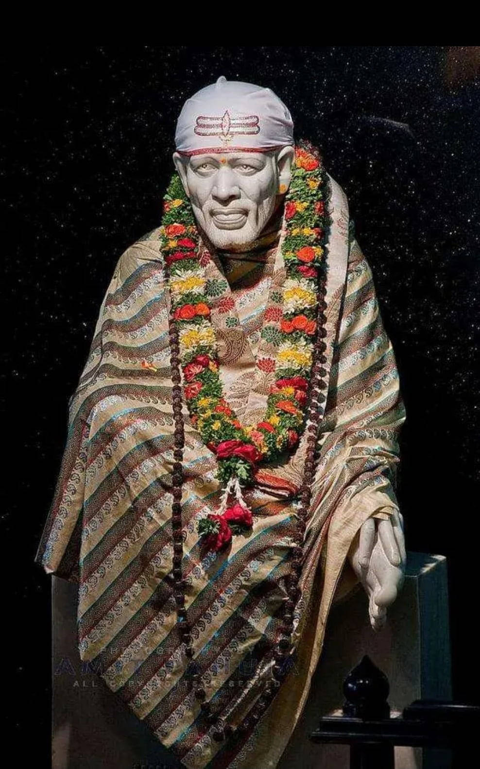 Hindu Guru Saint Sai Baba Phone Wallpaper